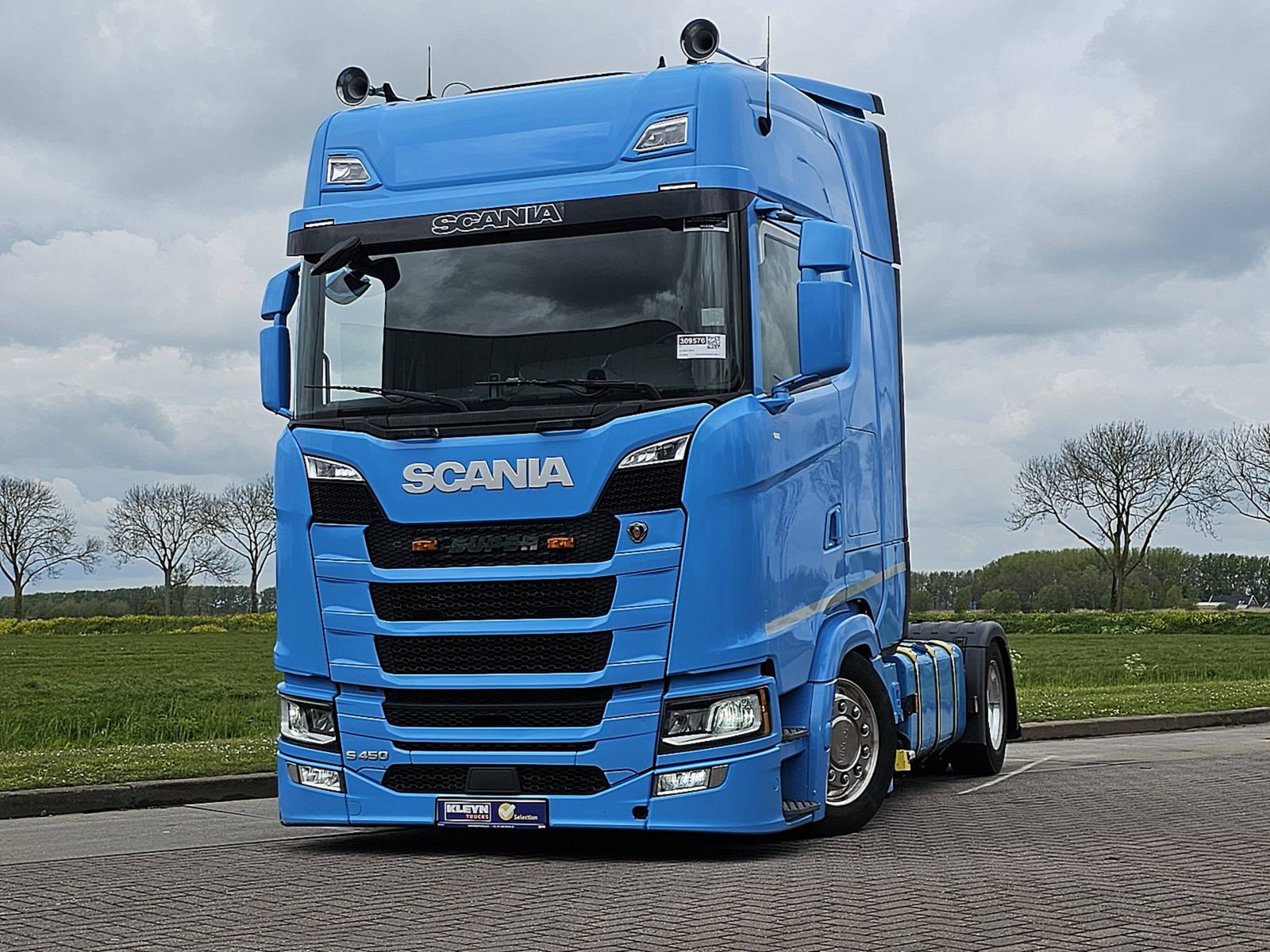 Scania S450